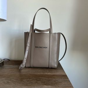 Balenciaga Everyday Tote XXS Mink